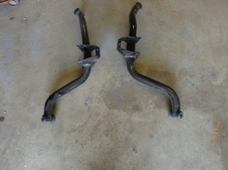 GOOD USED pair of LEFT and RIGHT side VW factory engine carrier bars to fit VW Vanagon Diesel, 1981-1982. These are a must-have if you are planning to install an inline VW/Audi 4-cylinder gasoline or diesel/turbo-diesel engine into your Vanagon. Sorry, NO end pieces